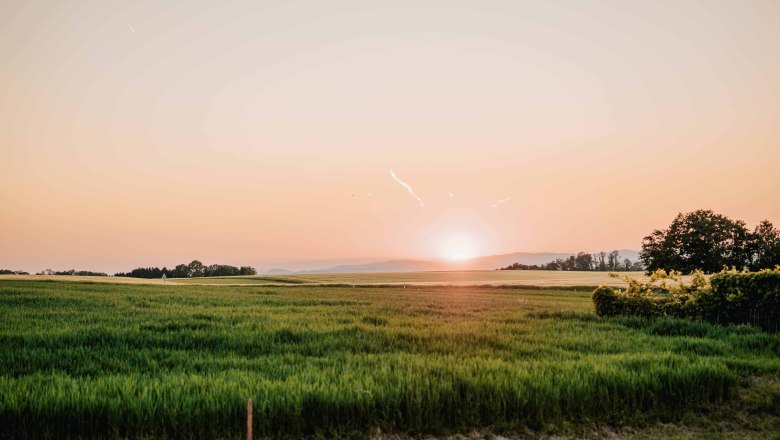 Sonnenuntergang am Wieserhof, © MIKU. Media OG Sonnenuntergang am Wieserhof, © MIKU. Media OG