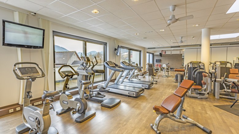 Im Indoor Fitnessstudio, © Emotion Therapiezentrum GmbH Im Indoor Fitnessstudio, © Emotion Therapiezentrum GmbH