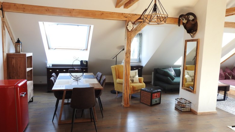 Ferienhaus Platzhirsch, © Ferienhaus Platzhirsch Apartment Dachgeschoss Ferienhaus Platzhirsch, © Ferienhaus Platzhirsch Apartment Dachgeschoss