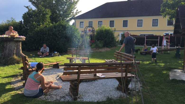 strassbauer_lothspieler_lagerfeuerplatz, © Lothspieler strassbauer_lothspieler_lagerfeuerplatz, © Lothspieler