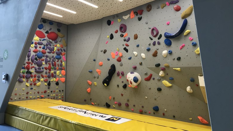 Climbing facility at the Lower Austrian sports center, © Norbert Lang Climbing facility at the Lower Austrian sports center, © Norbert Lang