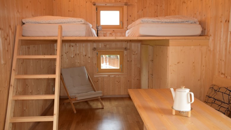 Cozy caravan at the Esperanza farm, © Mag.a Martina Kotzina, Esperanza- Zentrum für tierunterstützte Pädagogik Cozy caravan at the Esperanza farm, © Mag.a Martina Kotzina, Esperanza- Zentrum für tierunterstützte Pädagogik