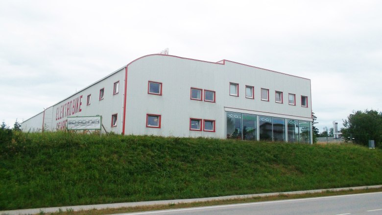 Firma-aussenansicht-klein, © Schachner GmbH Firma-aussenansicht-klein, © Schachner GmbH