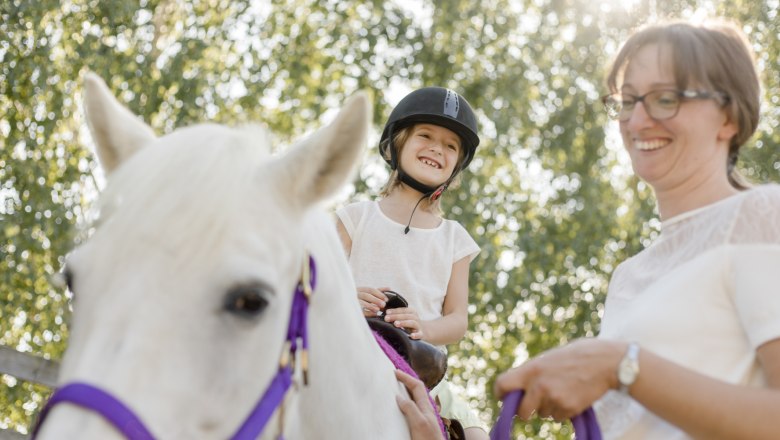 Riding lessons, © schwarz-koenig.at Riding lessons, © schwarz-koenig.at