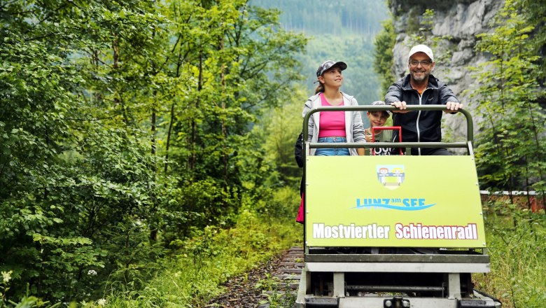 Herrliche Naturkulisse, © weinfranz.at Herrliche Naturkulisse, © weinfranz.at