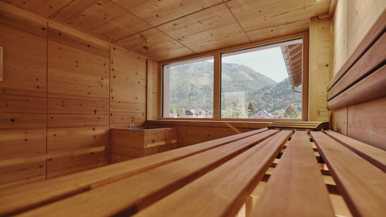 Landhotel Zellerhof Lunz am See Landhotel Zellerhof Lunz am See - Sauna im Apartmenthaus Bergsee, © Michael Liebert Landhotel Zellerhof Lunz am See Landhotel Zellerhof Lunz am See - Sauna im Apartmenthaus Bergsee, © Michael Liebert