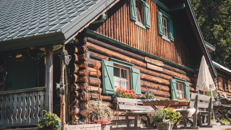 Halterhütte Hochkaralm, © Gerald Demolsky Halterhütte Hochkaralm, © Gerald Demolsky