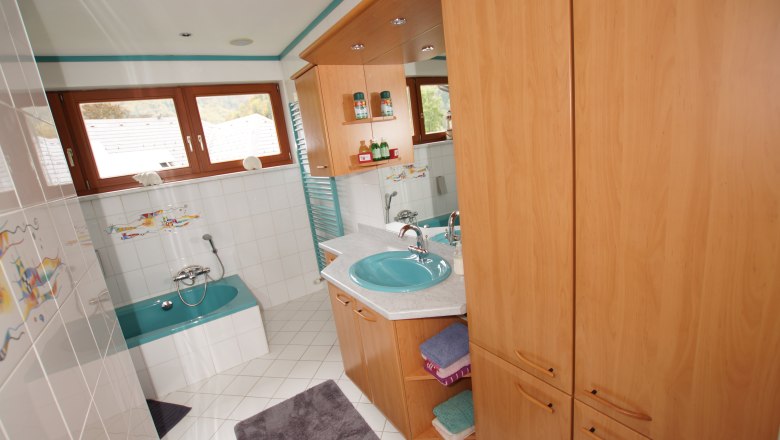 Badezimmer in der Ferienwohnung Steiner, © Gertrude Steiner Badezimmer in der Ferienwohnung Steiner, © Gertrude Steiner