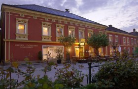 Hausansicht, © Landgasthof Sengstbratl Hausansicht, © Landgasthof Sengstbratl