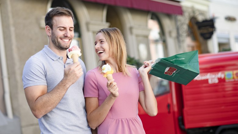 Hausgemachtes Eis genießen, © schwarz-koenig.at Hausgemachtes Eis genießen, © schwarz-koenig.at