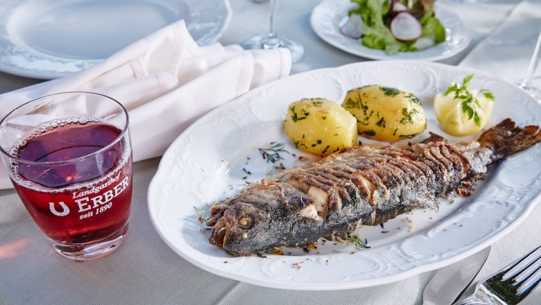 Dinner at Landgasthof Erber, © Micheal Liebert Dinner at Landgasthof Erber, © Micheal Liebert