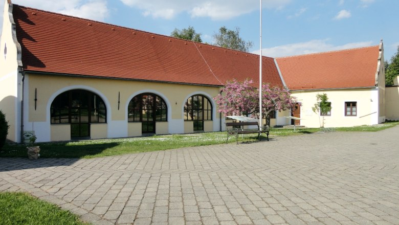 wilhelm-kienzl-museum-aussen-c-kultuverein-paudorf, © Kulturverein Paudorf wilhelm-kienzl-museum-aussen-c-kultuverein-paudorf, © Kulturverein Paudorf
