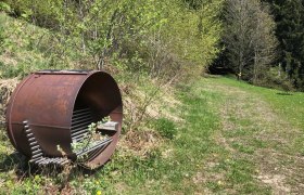 Hörsessel Zattelsberg, © Eisenstraße Niederösterreich Hörsessel Zattelsberg, © Eisenstraße Niederösterreich
