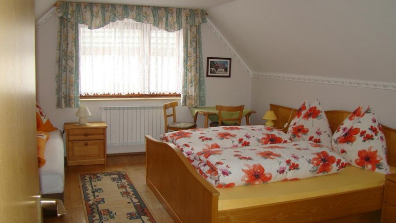 Schlafzimmer, © Christine Fahrnberger Schlafzimmer, © Christine Fahrnberger