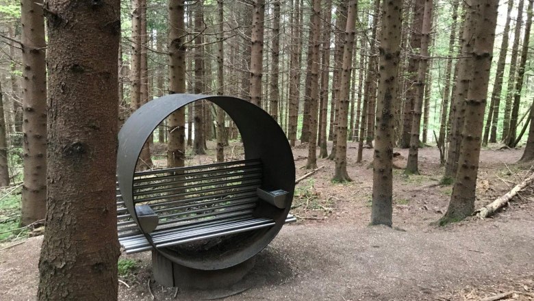 Hörsessel Tierpark Buchenberg, © Eisenstraße Niederösterreich Hörsessel Tierpark Buchenberg, © Eisenstraße Niederösterreich