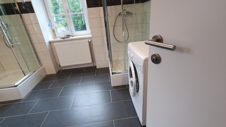 Bathroom with washing machine, © Monika Stock Bathroom with washing machine, © Monika Stock