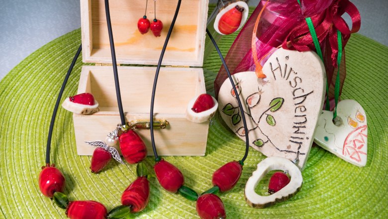 Hagebutten-Schmuck, © Fotografin Renate Hagebutten-Schmuck, © Fotografin Renate