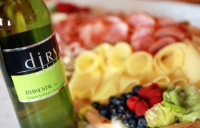 Heurigenjause, © Weinhof Diry Heurigenjause, © Weinhof Diry