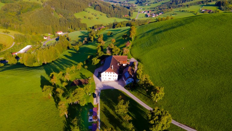 aerial-view-tiny-house-birner-5, © Sandra Gartlehner aerial-view-tiny-house-birner-5, © Sandra Gartlehner