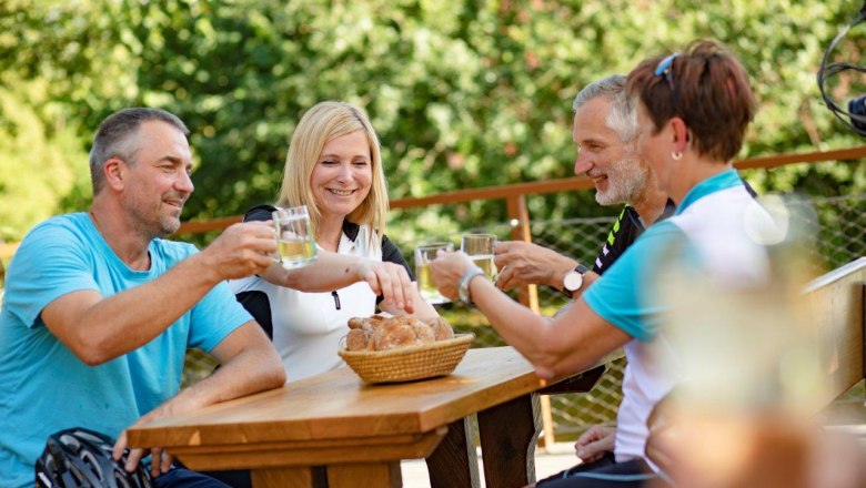 Perbersdorfer Heuriger & Hotel, © Perbersdorfer Heuriger & Hotel Perbersdorfer Heuriger & Hotel, © Perbersdorfer Heuriger & Hotel