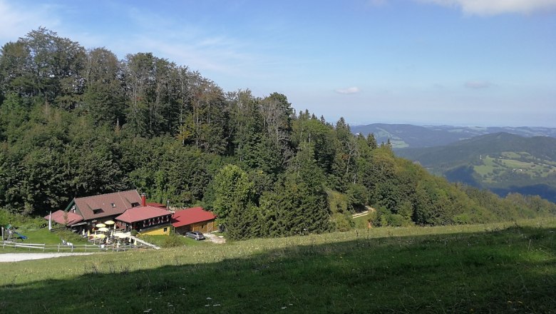 Ausblick von der Lilienfelder Hütte, © Roman Zöchlinger Ausblick von der Lilienfelder Hütte, © Roman Zöchlinger