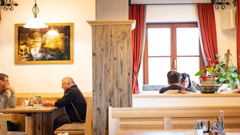 Gasthof Kögerlwirt, © Ludwig Fahrnberger Gasthof Kögerlwirt, © Ludwig Fahrnberger