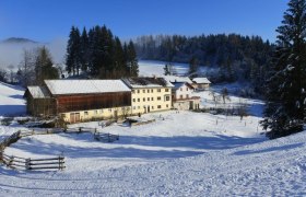 Biohof Teufel im Winter, © Barbara Teufel Biohof Teufel im Winter, © Barbara Teufel