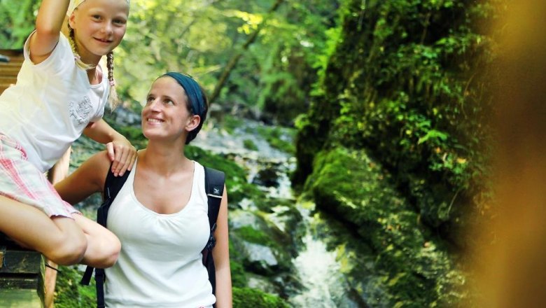 Discovering nature on exciting tours, © weinfranz.at Discovering nature on exciting tours, © weinfranz.at