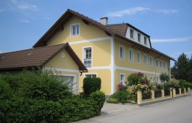 Gästehaus Aussenansicht, © Gästehaus Schabel-Zehetner Gästehaus Aussenansicht, © Gästehaus Schabel-Zehetner