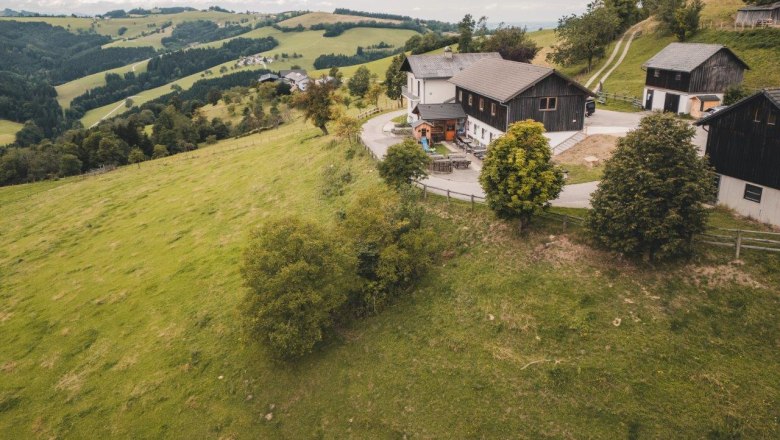 Tavern Almhaus Hochkogel, © Gerald Demolsky Tavern Almhaus Hochkogel, © Gerald Demolsky