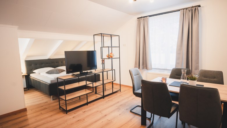 Studio, © Gerald Demolsky Studio, © Gerald Demolsky