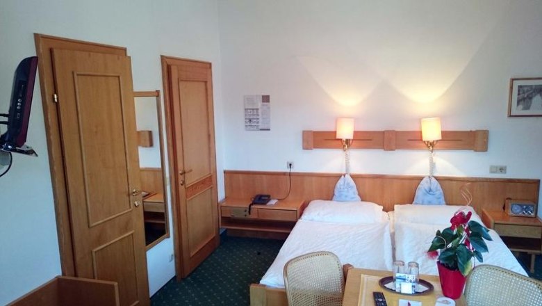 Double room, © Hotel Zum Goldenen Hirschen Double room, © Hotel Zum Goldenen Hirschen