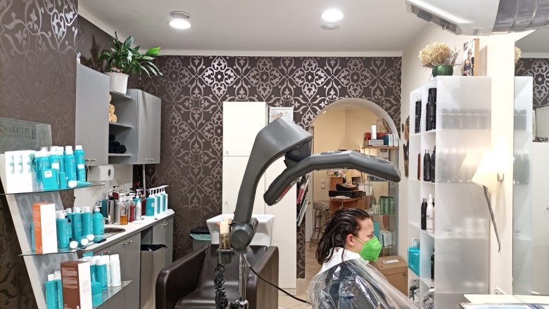 Frisör-Studio, © Karin Bernreiter Frisör-Studio, © Karin Bernreiter