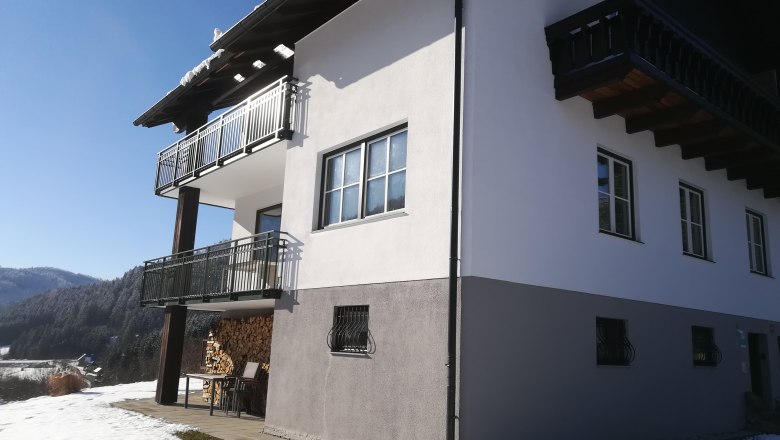 Apartment house Eisenstraße in winter, © Berti Bachler Apartment house Eisenstraße in winter, © Berti Bachler