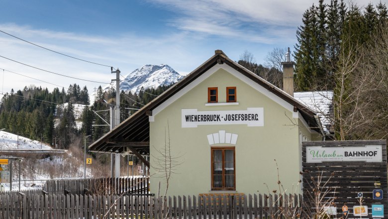 Urlaub am BAHNhof im Winter, © Wolfgang Stecher Urlaub am BAHNhof im Winter, © Wolfgang Stecher