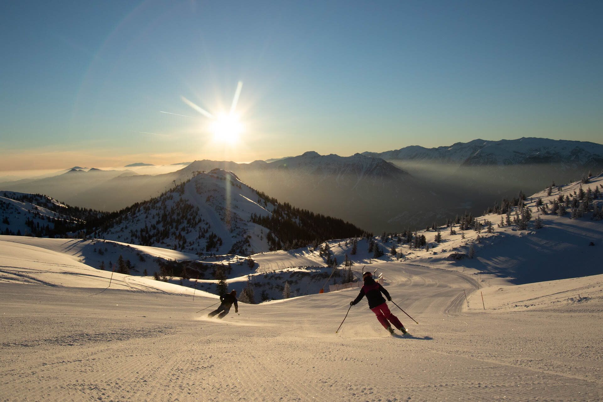 Morgenskifahren am Ötscher in Lackenhof im Mostviertel.