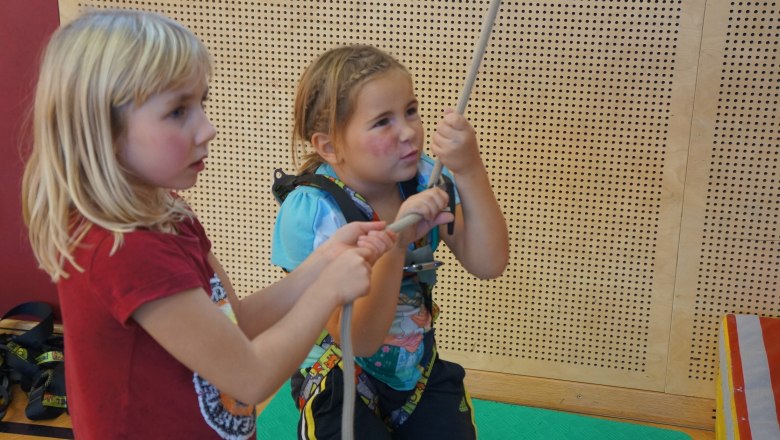 Laughing children, &copy; Kletteranlage Wieselburg-Land