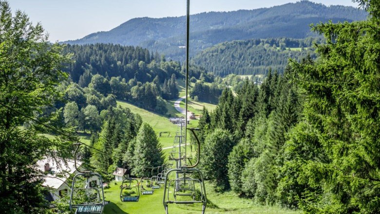 Also suitable for descents: The Ötscher lifts, © Ludwig Fahrnberger