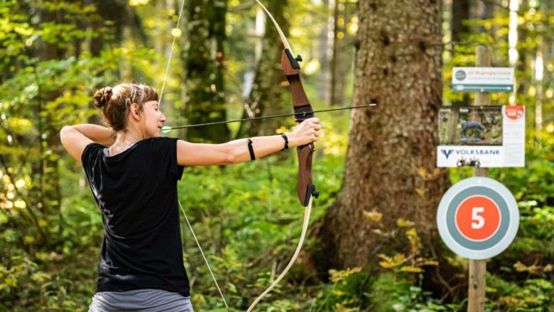 Beginners can also try their hand at archery after a short training session, &copy; Ludwig Fahrnberger