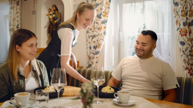 Gastlichkeit im Bachlerhof, &copy; Moststra&szlig;e, dochbodnliacht