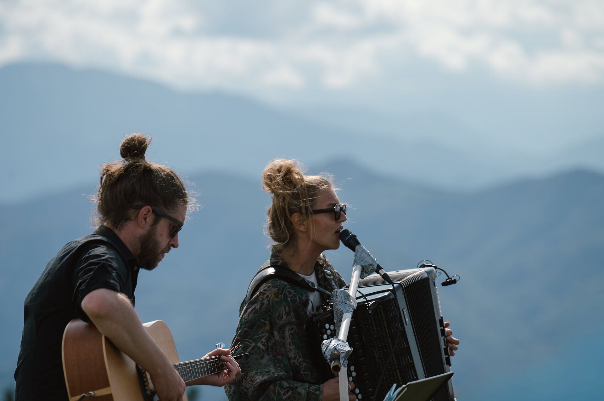 Konzert von Maola am 13. September 2025 auf der Reisalpe.
Am Gipfel der Reisalpe erleben Besucherinnen und Besucher ein stimmungsvolles Konzert mit Blick über die Ybbstaler Alpen.