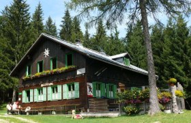 Amstettner Hütte im Sommer, © Alpenverein Amstetten