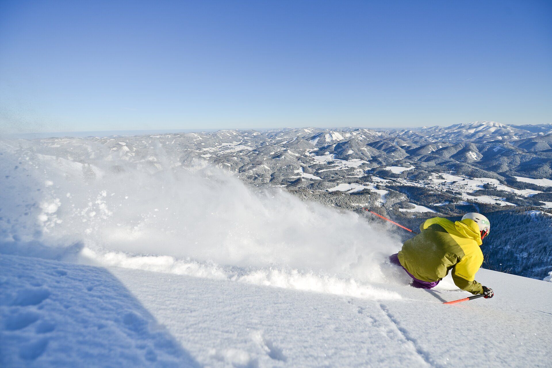Skifahren auf der Gemeindealpe Mitterbach im Mariazellerland.