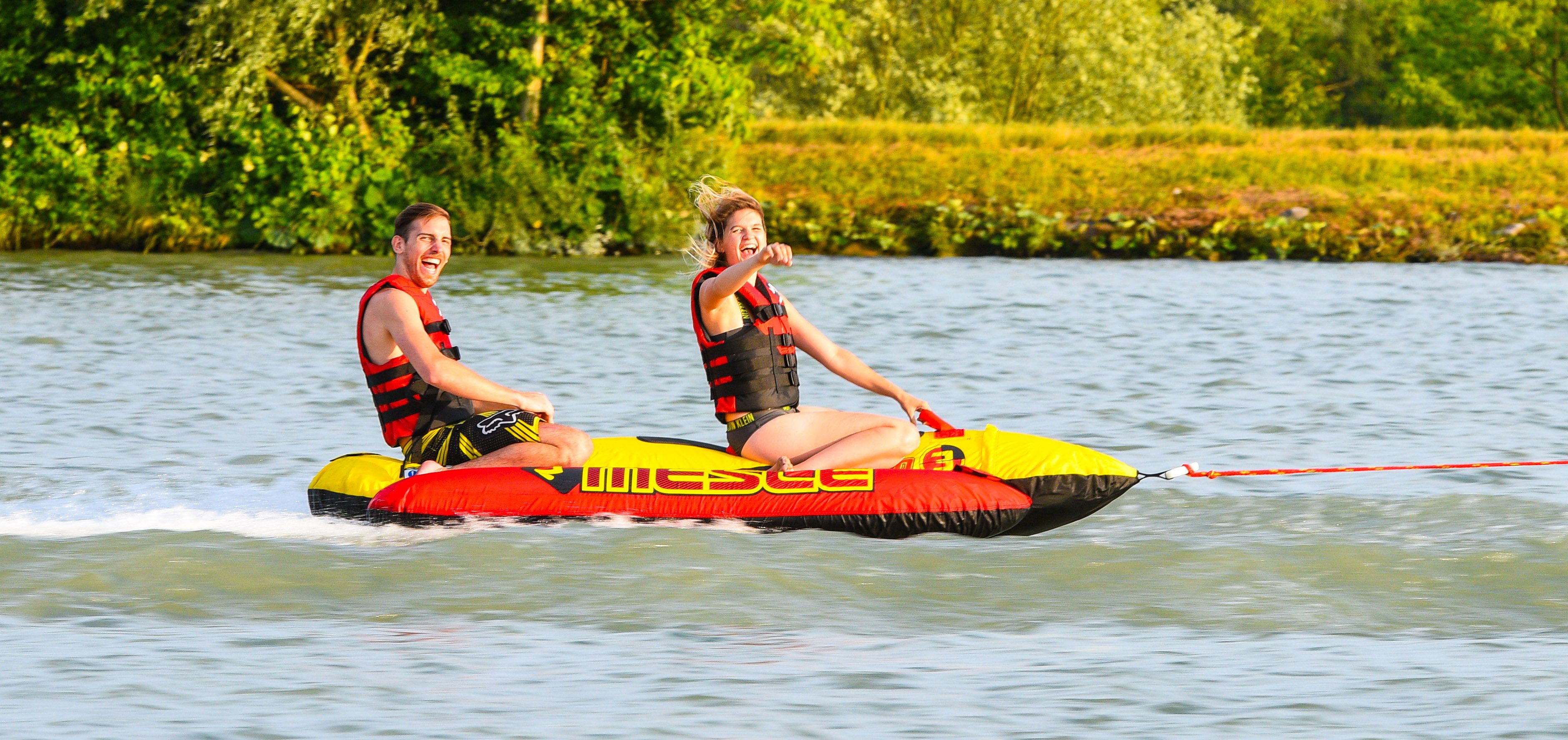 Wassersport mit Boat Adventure