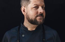 In der malerischen Kulisse des Mostviertels entfaltet sich die Kunst des Kochens. Hier vereinen sich frische Zutaten und traditionelle Rezepte zu einem kulinarischen Erlebnis, das die Sinne verzaubert. Genießen Sie die Aromen der Region und lassen Sie sich von der Leidenschaft der Köche inspirieren.