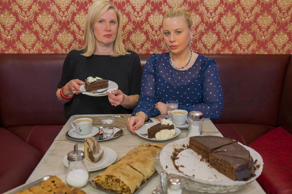 Katharina Hohenberger, Katharina Straßer