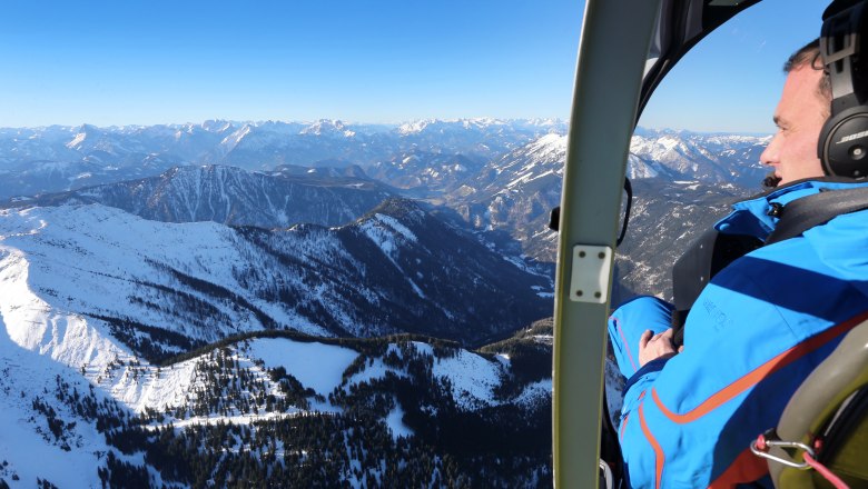 Über die Mostviertler Bergwelt im Helikopter, © weinfranz.at