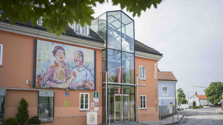 Oskar Kokoschka house with open-air painting, &copy; Robert Herbst