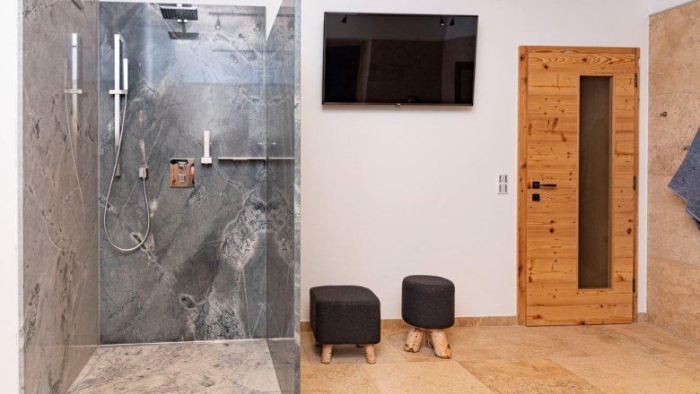 Nyaral&oacute; a t&oacute;n&aacute;l, &copy; Ferienhaus am See