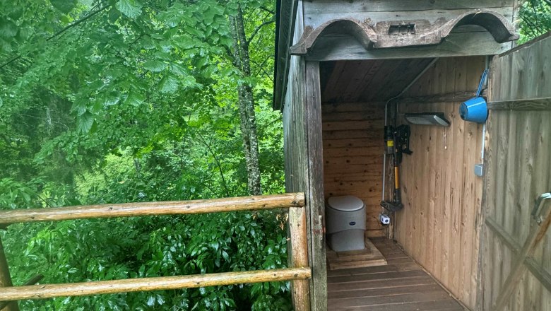 Trockentrenntoilette bei der Holzknechthütte, © Mostviertel Tourismus